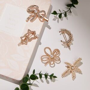 Elegant Gold Hair Clip Set